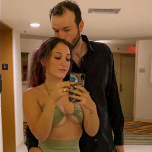 Meet your Posher, Britt - Picture 14 of 14